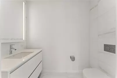 300 Biscayne Blvd Way #1406, Miami, FL 33131 - Photo 7