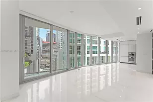 300 Biscayne Blvd Way, Miami, FL 33131 - Photo 1