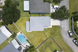 1235 SW 46th Terrace, Deerfield Beach, FL 33442 - Photo 5