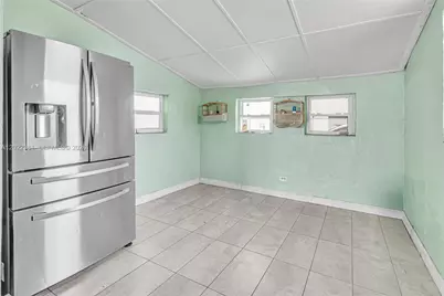 1021 NW 23rd Rd, Fort Lauderdale, FL 33311 - Photo 9