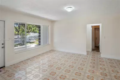 1075 NW 127th St, North Miami, FL 33168 - Photo 3