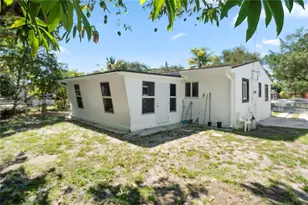 1075 NW 127th St, North Miami, FL 33168 - Photo 19