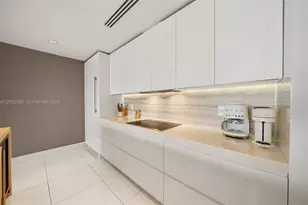 102 24th St, Miami Beach, FL 33139 - Photo 27