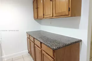 1265 W 24th St, Hialeah, FL 33010 - Photo 7
