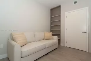 488 NE 18th St, Miami, FL 33132 - Photo 27