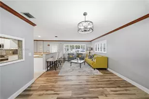 1081 NW 198th St, Miami Gardens, FL 33169 - Photo 5