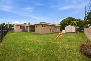 1081 NW 198th St, Miami Gardens, FL 33169 - Photo 25