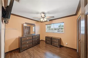 1081 NW 198th St, Miami Gardens, FL 33169 - Photo 17
