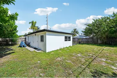2897 NE 12th Ave, Pompano Beach, FL 33064 - Photo 25