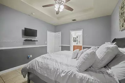 2316 NE 3rd Ct, Homestead, FL 33033 - Photo 13