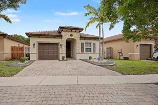 2316 NE 3rd Ct, Homestead, FL 33033 - Photo 3
