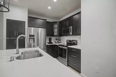 2316 NE 3rd Ct, Homestead, FL 33033 - Photo 9