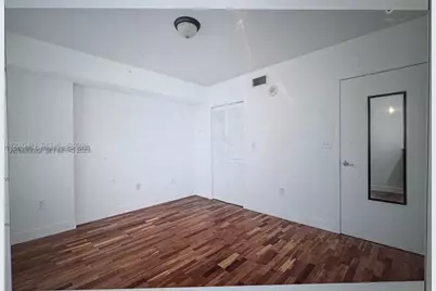 31 SE 5th St #2507, Miami, FL 33131 - Photo 5