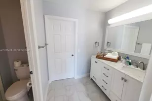 16447 Sapphire Pl, Weston, FL 33331 - Photo 11