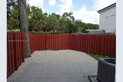 5460 NW 107th Ave #115, Doral, FL 33178 - Photo 11