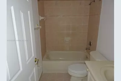 5460 NW 107th Ave #115, Doral, FL 33178 - Photo 29