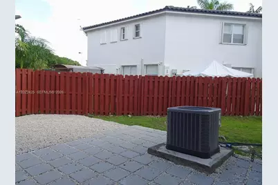 5460 NW 107th Ave #115, Doral, FL 33178 - Photo 3