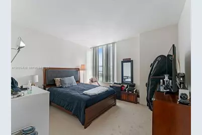 951 Brickell Ave #2808, Miami, FL 33131 - Photo 7