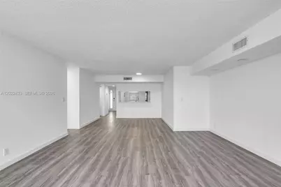2767 Carambola Cir S #402, Coconut Creek, FL 33066 - Photo 15