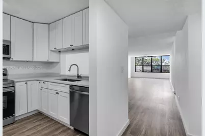 2767 Carambola Cir S #402, Coconut Creek, FL 33066 - Photo 19