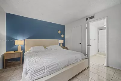 13045 SW 68th St #111, Miami, FL 33183 - Photo 9