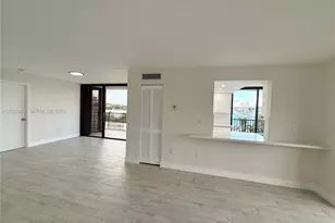 801 N Venetian Dr, Miami, FL 33139 - Photo 13