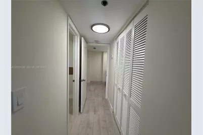 801 N Venetian Dr #408, Miami, FL 33139 - Photo 19