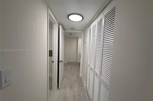 801 N Venetian Dr, Miami, FL 33139 - Photo 19