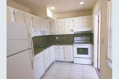 4140 NW 44th Ave #411, Lauderdale Lakes, FL 33319 - Photo 21