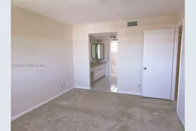 4140 NW 44th Ave #411, Lauderdale Lakes, FL 33319 - Photo 5