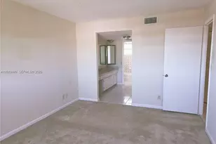 4140 NW 44th Ave, Lauderdale Lakes, FL 33319 - Photo 5