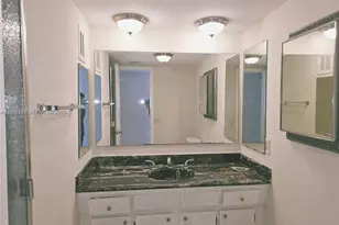 4140 NW 44th Ave, Lauderdale Lakes, FL 33319 - Photo 15