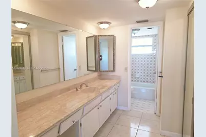 4140 NW 44th Ave #411, Lauderdale Lakes, FL 33319 - Photo 7