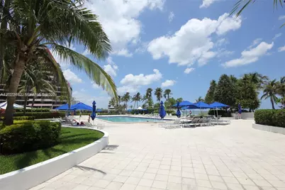 5161 Collins Ave #1217, Miami Beach, FL 33140 - Photo 27