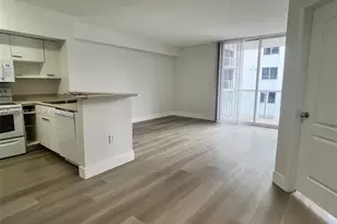5085 NW 7th St, Miami, FL 33126 - Photo 3