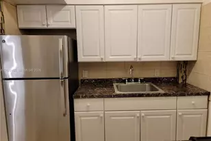 [Address not provided], Miami Beach, FL 33139 - Photo 9