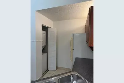9999 Summerbreeze Dr #824, Sunrise, FL 33322 - Photo 19