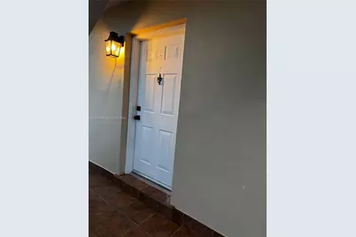 2725 SW 25th St #1, Miami, FL 33133 - Photo 3