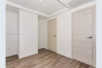 801 S Miami Ave #2310, Miami, FL 33131 - Photo 13