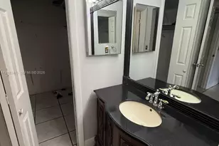 9116 NW 35th Pl, Sunrise, FL 33351 - Photo 11