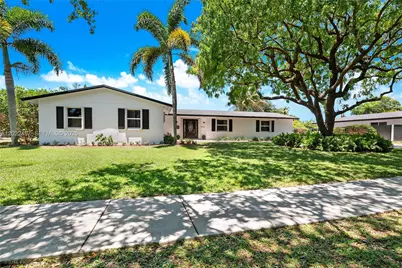 15700 SW 87th Ave, Palmetto Bay, FL 33157 - Photo 1