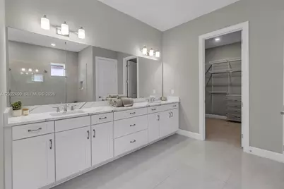 5618 Caserta Court, Bradenton, FL 34221 - Photo 19