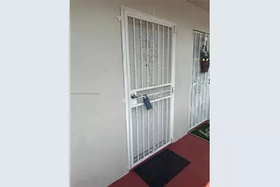 [Address not provided], Miami, FL 33172 - Photo 3