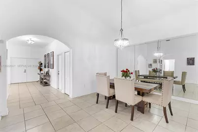 14942 NW 89th Ct, Miami Lakes, FL 33018 - Photo 11