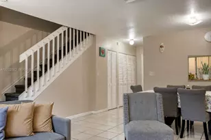 9880 Hammocks Blvd, Miami, FL 33196 - Photo 5