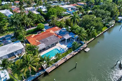 1141 NE 90th St, Miami, FL 33138 - Photo 5