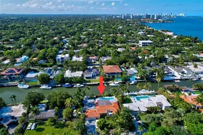 1141 NE 90th St, Miami, FL 33138 - Photo 7
