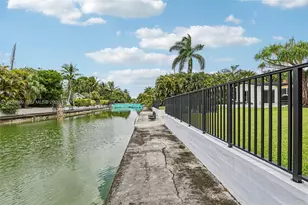 5620 SW 63rd Ct, South Miami, FL 33143 - Photo 25