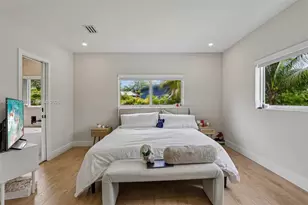 5620 SW 63rd Ct, South Miami, FL 33143 - Photo 13