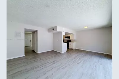 3702 SW 60th Ter #31, Davie, FL 33314 - Photo 9